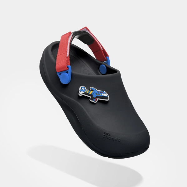 Clog Little Suke bé trai nhựa đúc đen
