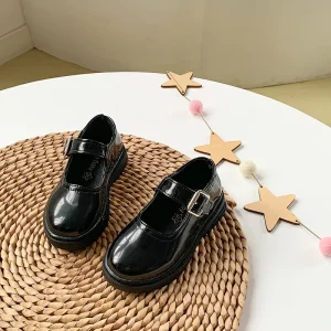 Giày trẻ em phong cách Hàn Quốc