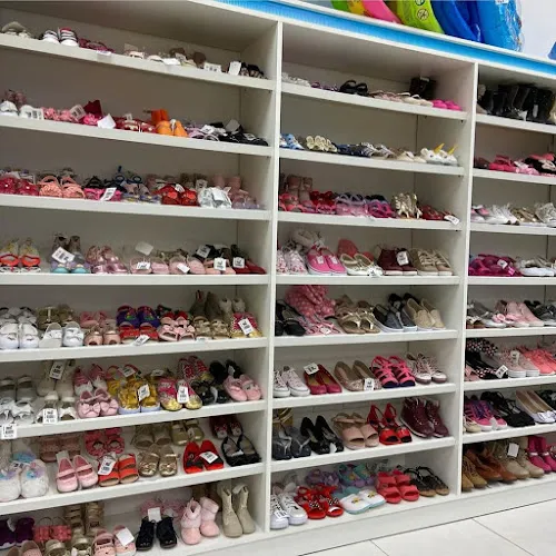 Các tiêu chí đánh giá shop bán giày dép trẻ em đẹp và uy tín
