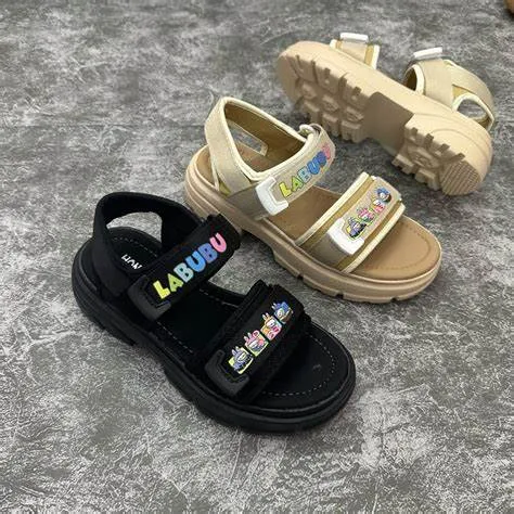 Giày Sandal