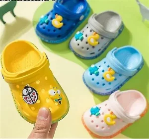 Chọn dép cho trẻ vào mùa hè là gì?