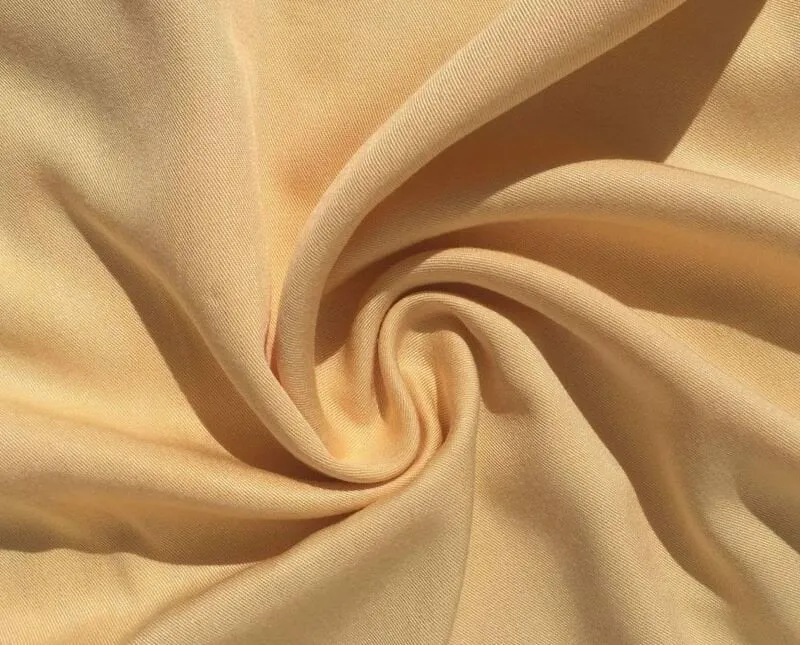 Chất liệu vải (Cotton, Canvas, Lưới): Sự lựa chọn mềm mại và thoáng mát
